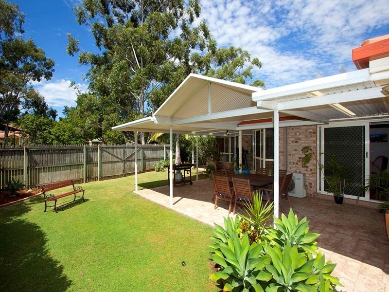 6 Renoir Court, Mackenzie QLD 4156