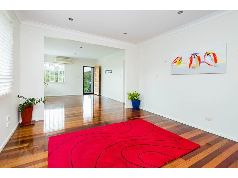 15 Floral Street, Mount Gravatt East QLD 4122