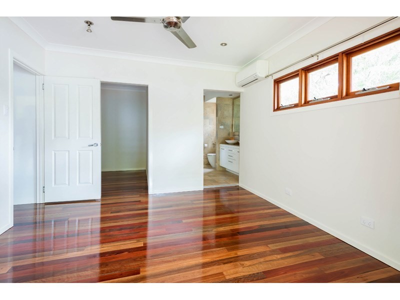 15 Floral Street, Mount Gravatt East QLD 4122