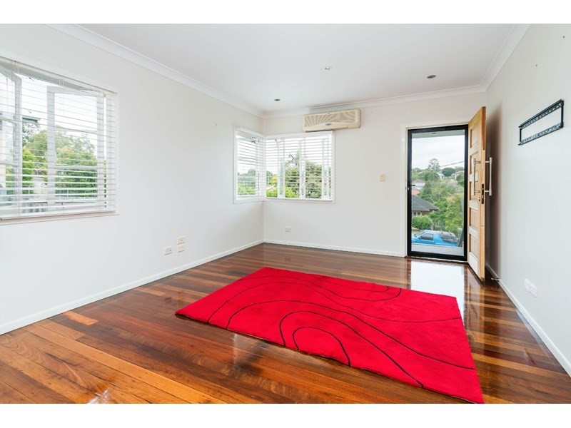 15 Floral Street, Mount Gravatt East QLD 4122