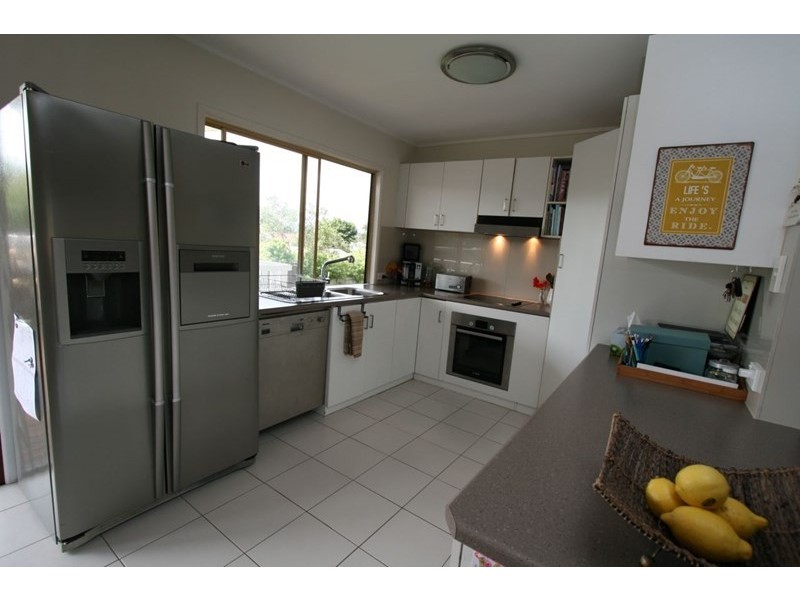 8 Kinkuna Street, Wishart QLD 4122