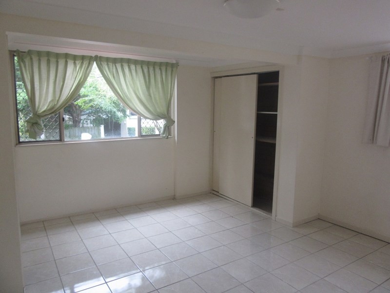 4 Elizabeth Street, Toowong QLD 4066