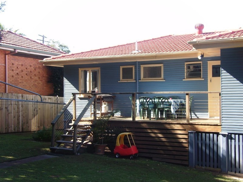 9 Curfew Street, Upper Mount Gravatt QLD 4122