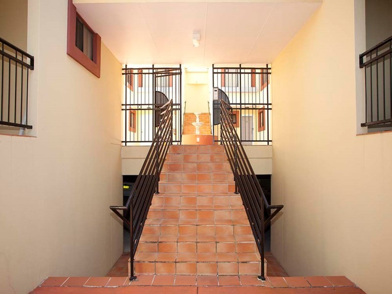 18/2200 Logan Road, Upper Mount Gravatt QLD 4122