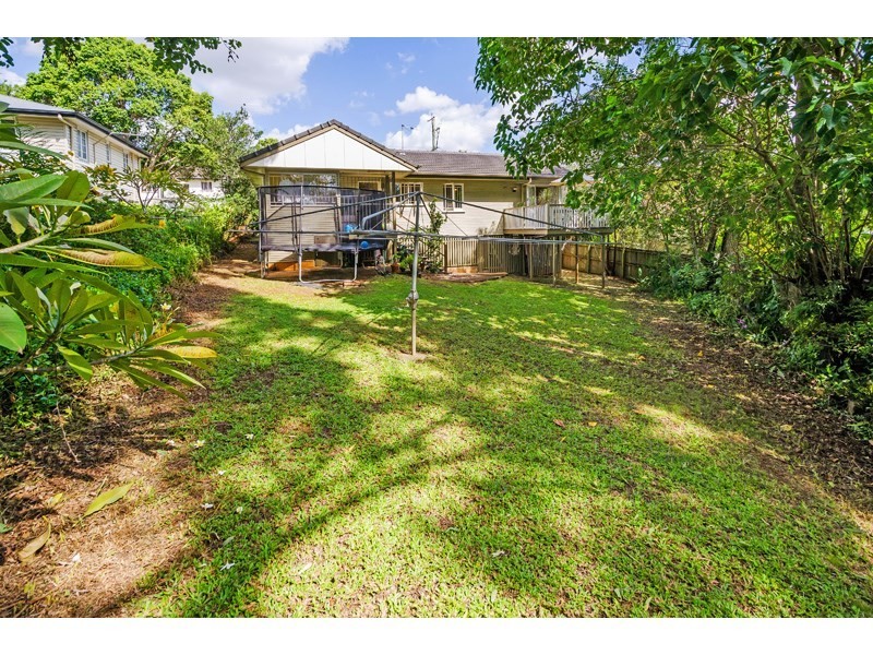 23 Nantwich Street, Mount Gravatt East QLD 4122