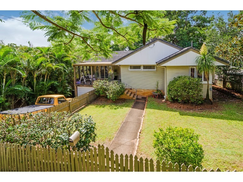 23 Nantwich Street, Mount Gravatt East QLD 4122