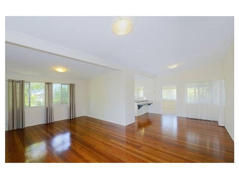 9 Fair Street, Wishart QLD 4122