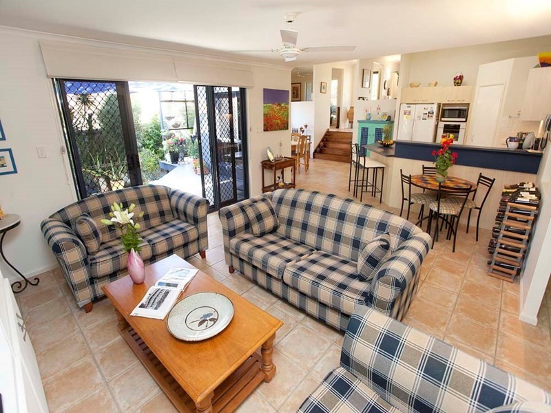 6 Monet Crescent, Mackenzie QLD 4156