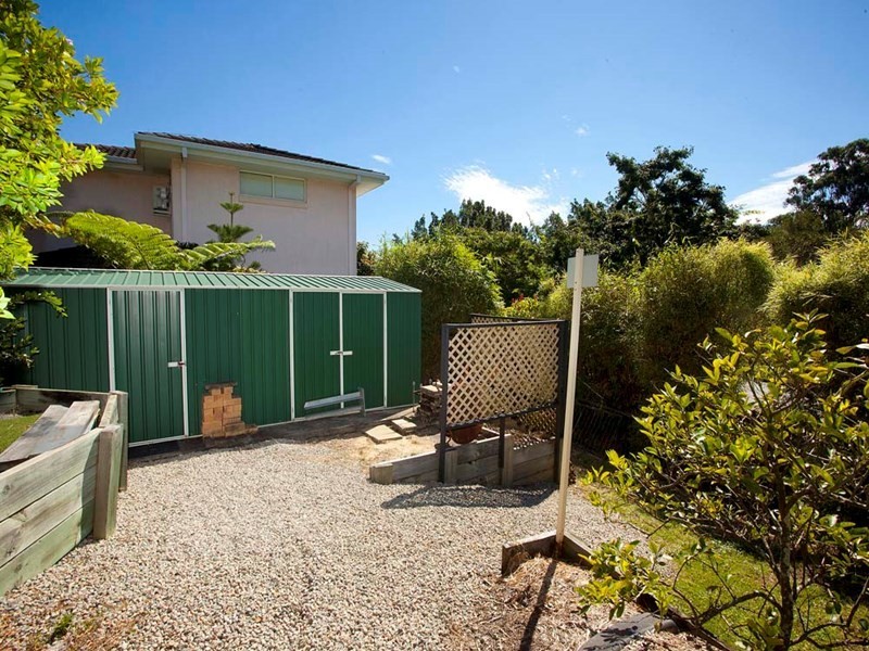 6 Monet Crescent, Mackenzie QLD 4156