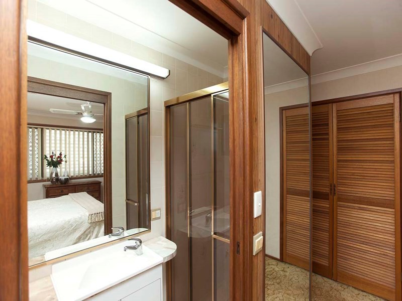 33 Koola Street, Wishart QLD 4122