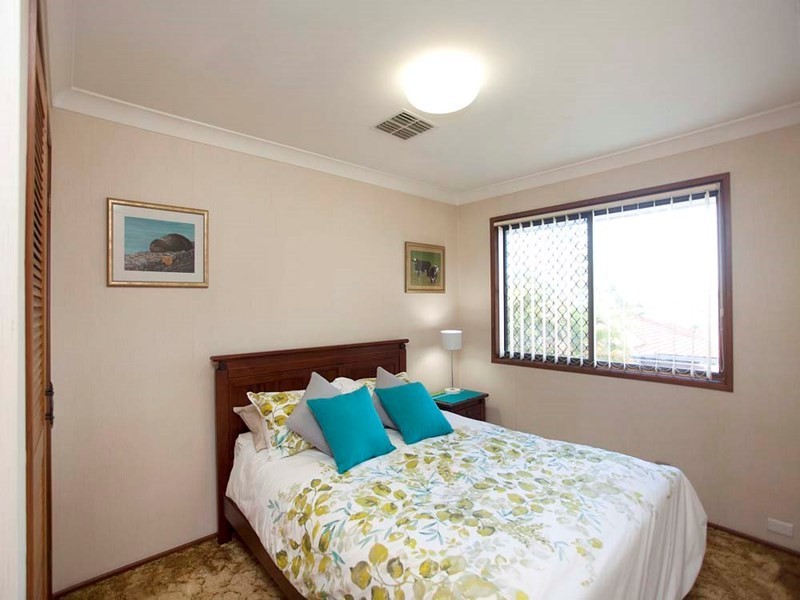 33 Koola Street, Wishart QLD 4122