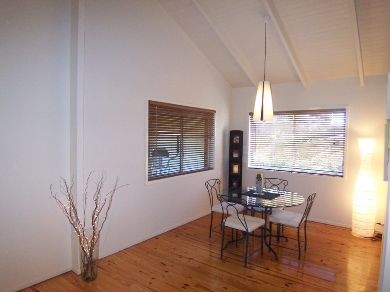 4 Wunulla Street, Mount Gravatt East QLD 4122