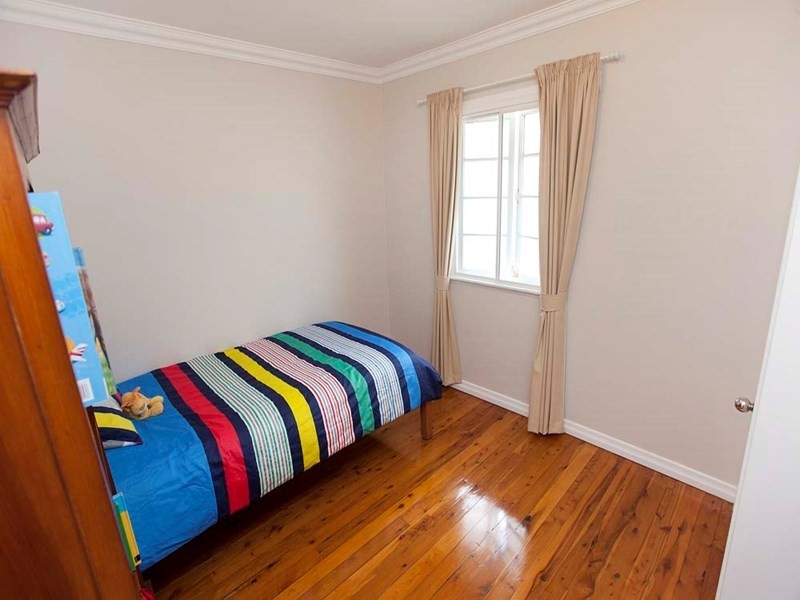 42 Amega Street, Mount Gravatt East QLD 4122