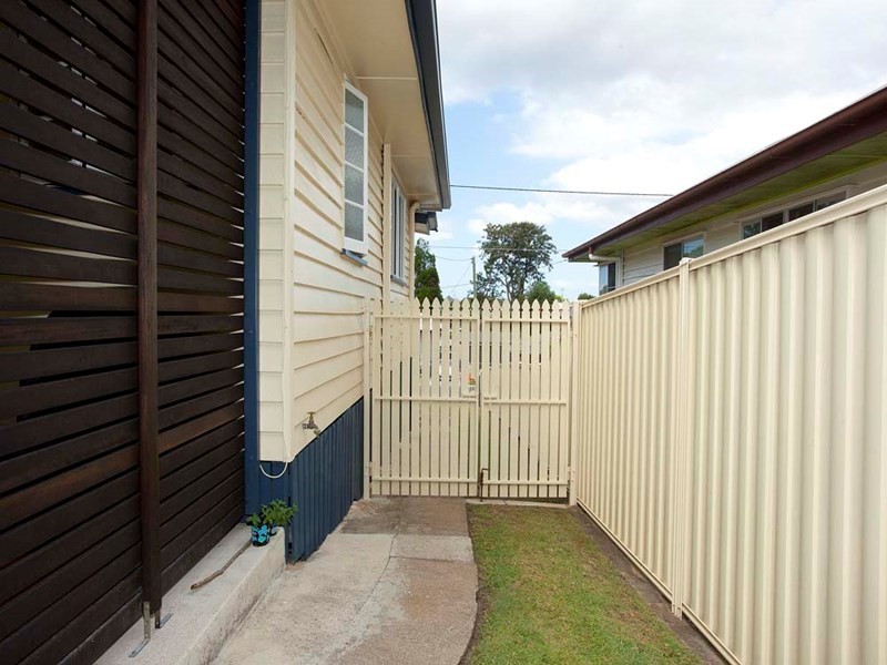 42 Amega Street, Mount Gravatt East QLD 4122