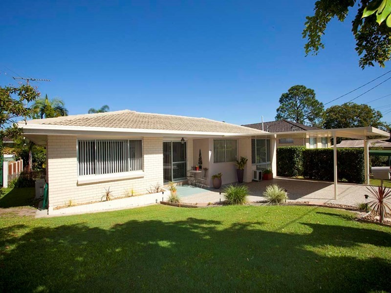 3 Monte Carlo Street, Wishart QLD 4122