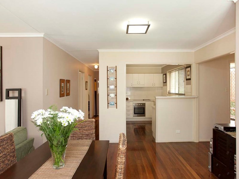 3 Monte Carlo Street, Wishart QLD 4122