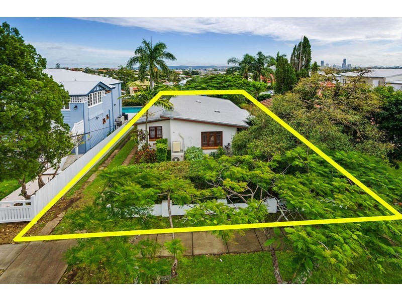 73 Carranya Street, Camp Hill QLD 4152