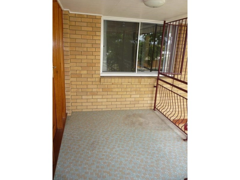 222 Broadwater Road, Mansfield QLD 4122