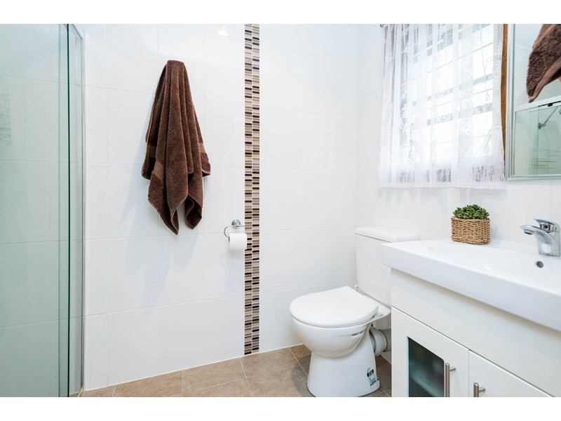 16 Rommanette Street, Mansfield QLD 4122