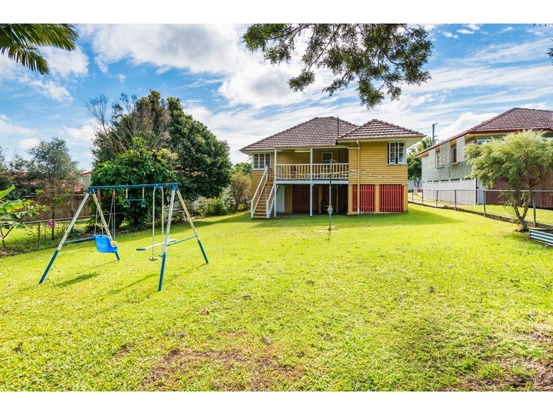 63 Broadwater Road, Mount Gravatt East QLD 4122