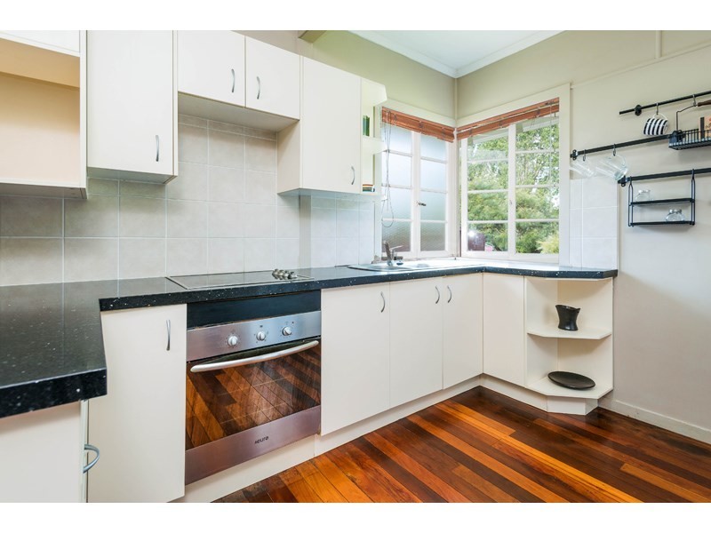 63 Broadwater Road, Mount Gravatt East QLD 4122