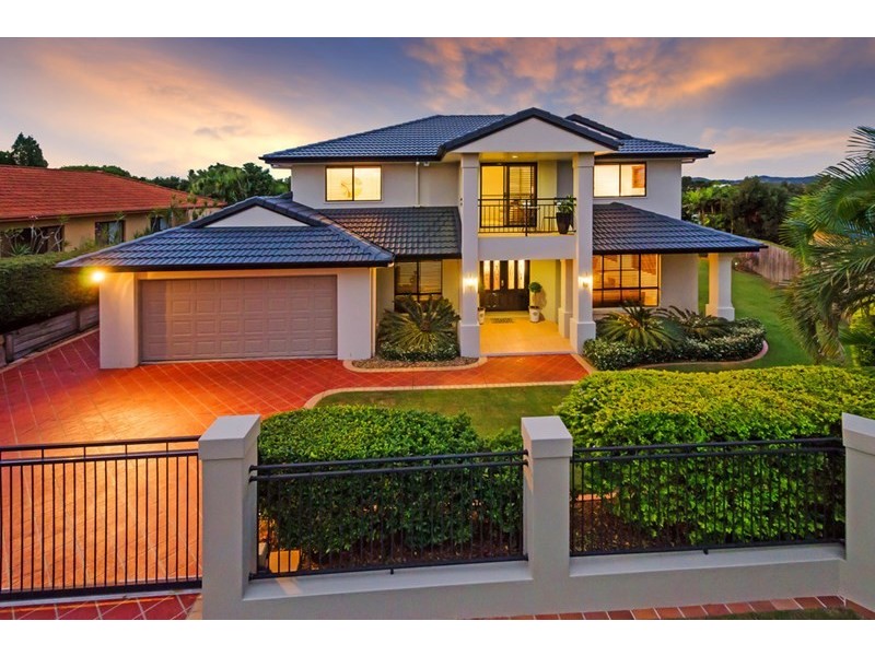 38 Eaton Place, Wishart QLD 4122