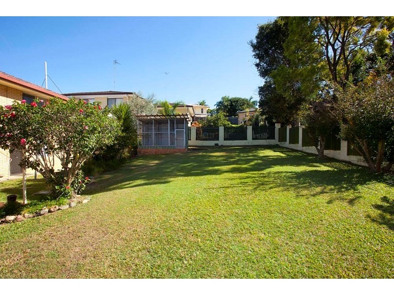 26 Honeysuckle Street, Mansfield QLD 4122