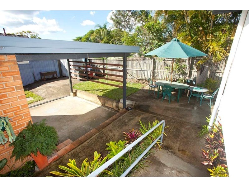 18 Olivella Street, Mansfield QLD 4122