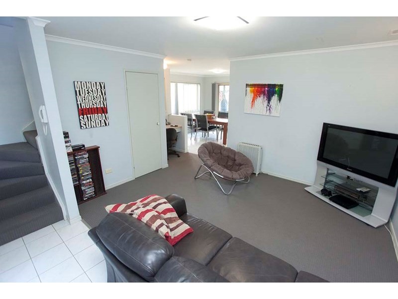 22/10 Adrian Place, Wishart QLD 4122