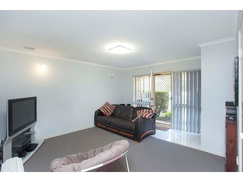 22/10 Adrian Place, Wishart QLD 4122