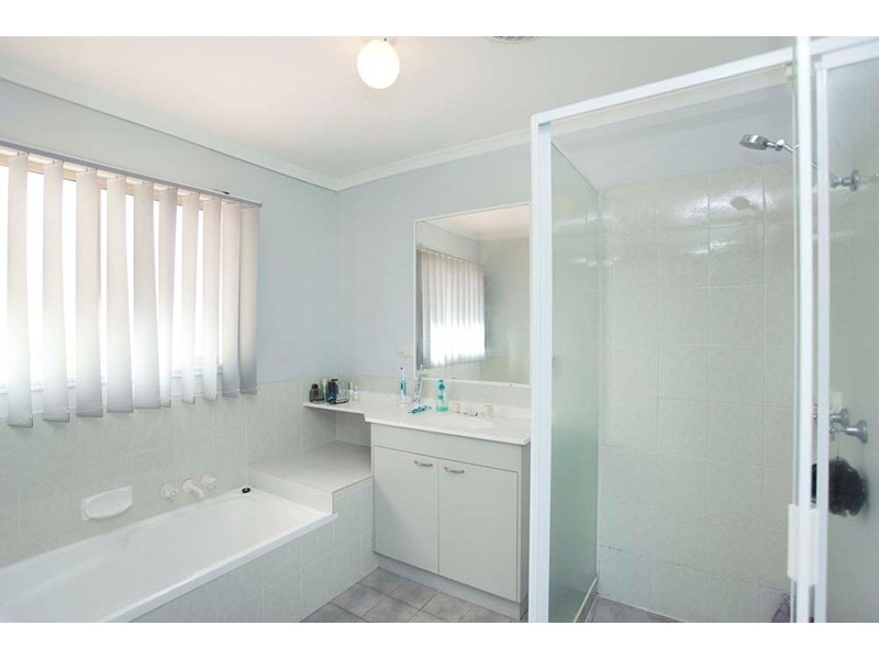 22/10 Adrian Place, Wishart QLD 4122