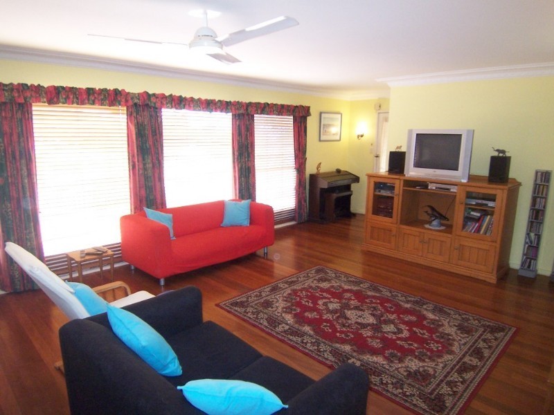 310 Newnham Road, Upper Mount Gravatt QLD 4122