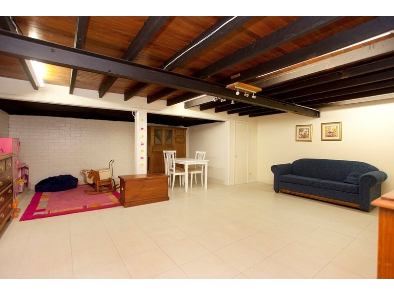 31 Nurran Street, Mount Gravatt East QLD 4122