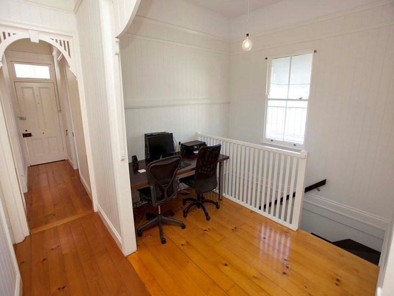 38 Taylor Street, Woolloongabba QLD 4102