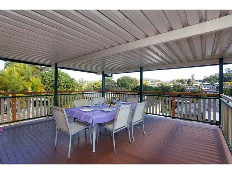 34 Lewana Street, Mansfield QLD 4122