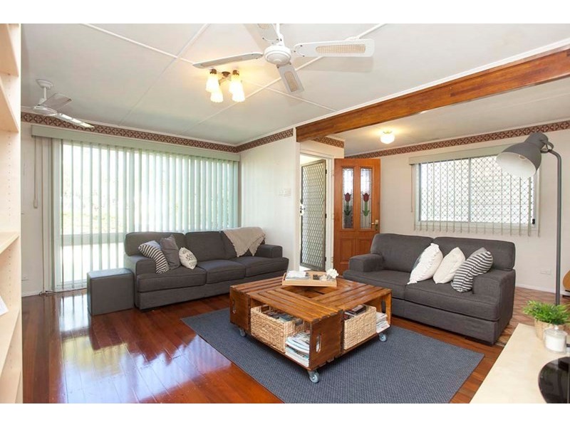 4 Enderby Street, Mount Gravatt East QLD 4122