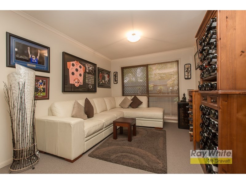 61 Gainsborough Avenue, Mackenzie QLD 4156
