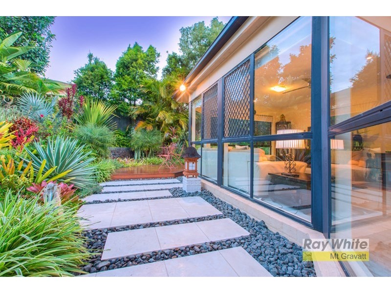 61 Gainsborough Avenue, Mackenzie QLD 4156