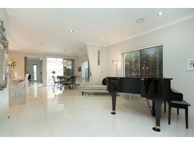 105 Wanda Road, Upper Mount Gravatt QLD 4122