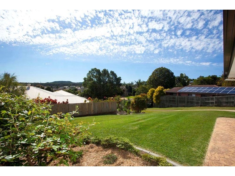 5 Titian Court, Mackenzie QLD 4156