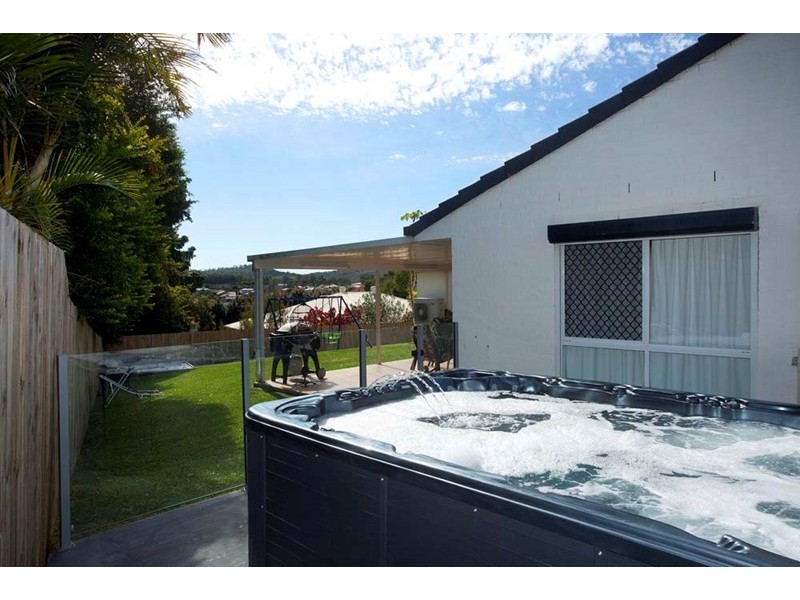 5 Titian Court, Mackenzie QLD 4156