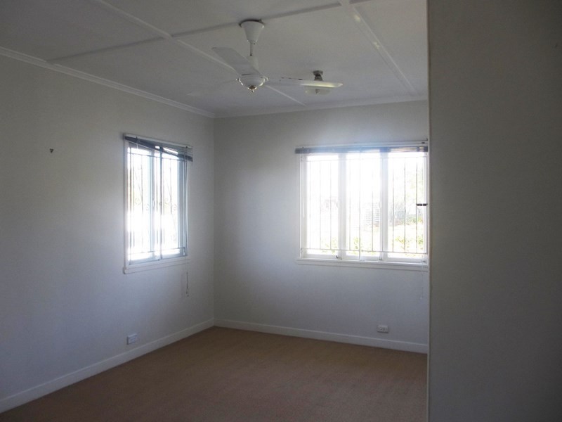 6 Exmoor Street, Upper Mount Gravatt QLD 4122