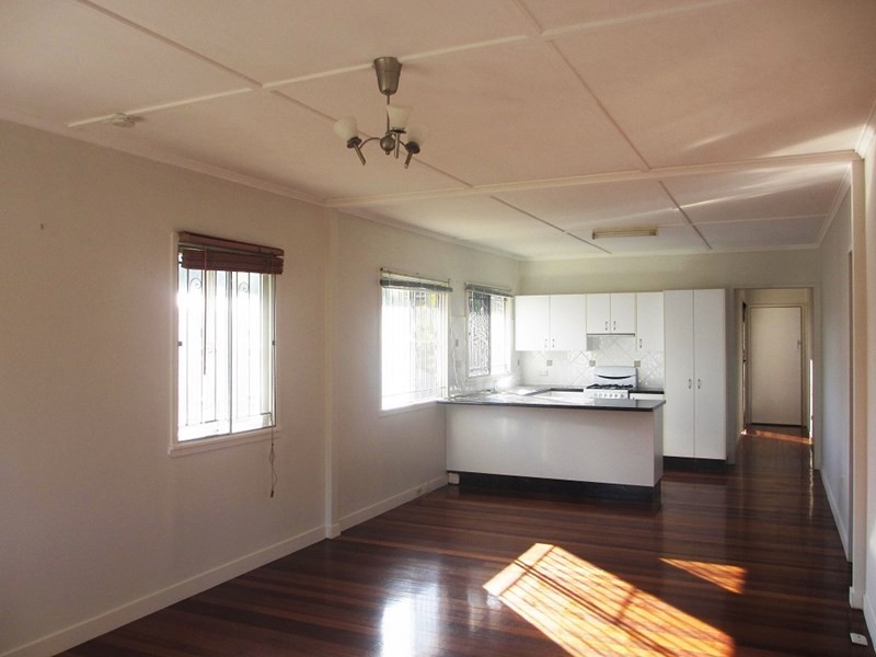 6 Exmoor Street, Upper Mount Gravatt QLD 4122