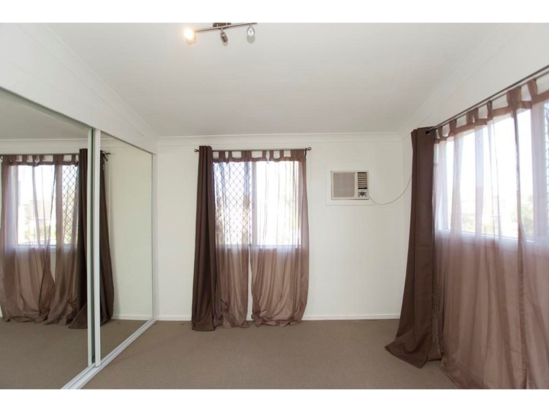 123 Nyleta Street, Coopers Plains QLD 4108