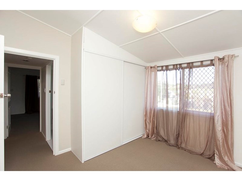 123 Nyleta Street, Coopers Plains QLD 4108