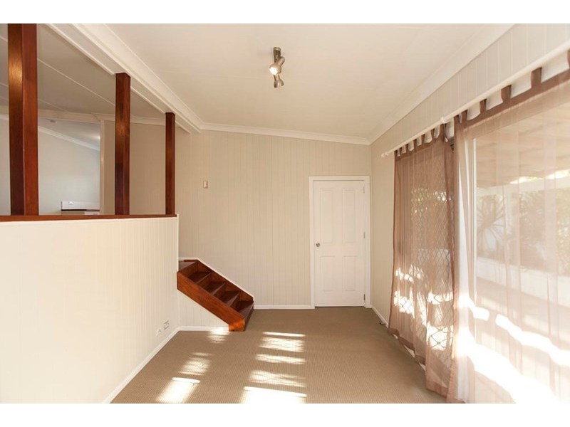 123 Nyleta Street, Coopers Plains QLD 4108