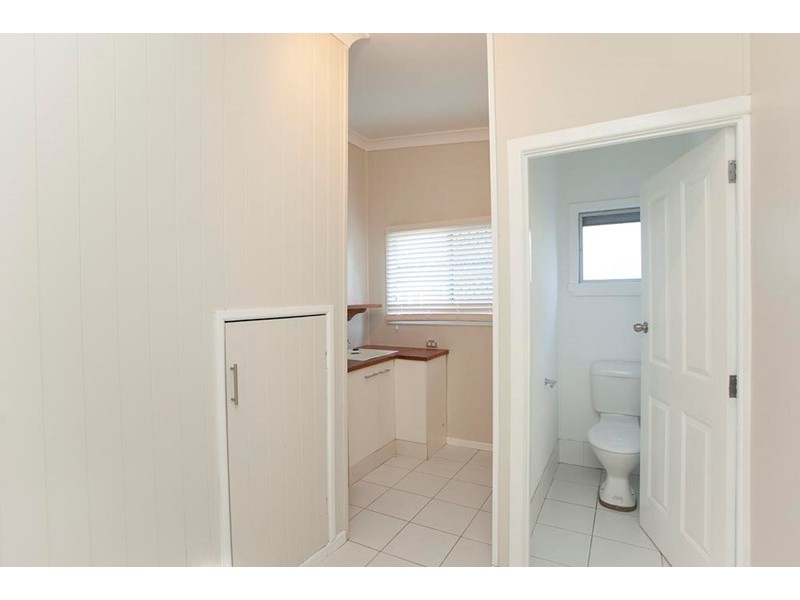 123 Nyleta Street, Coopers Plains QLD 4108