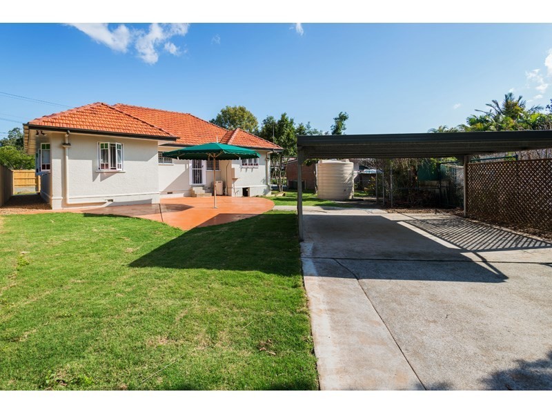 100 Mayfield Road, Moorooka QLD 4105