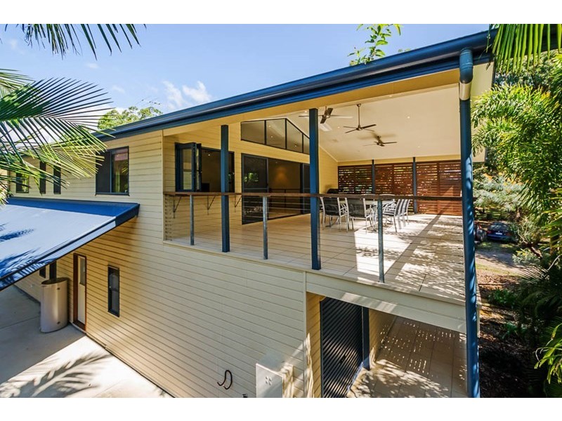 24 James Street, Coochiemudlo Island QLD 4184