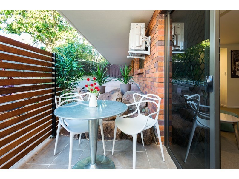 11/3 Curd Street, Greenslopes QLD 4120